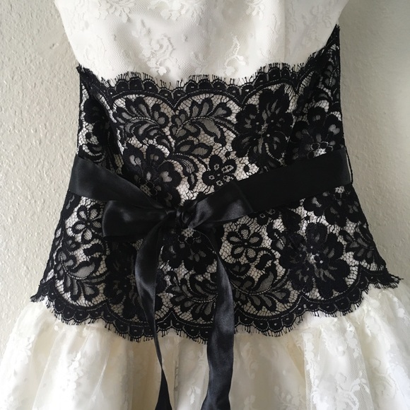 🖤NWT Jessica McClintock Lace Dress🖤 - Picture 7 of 10